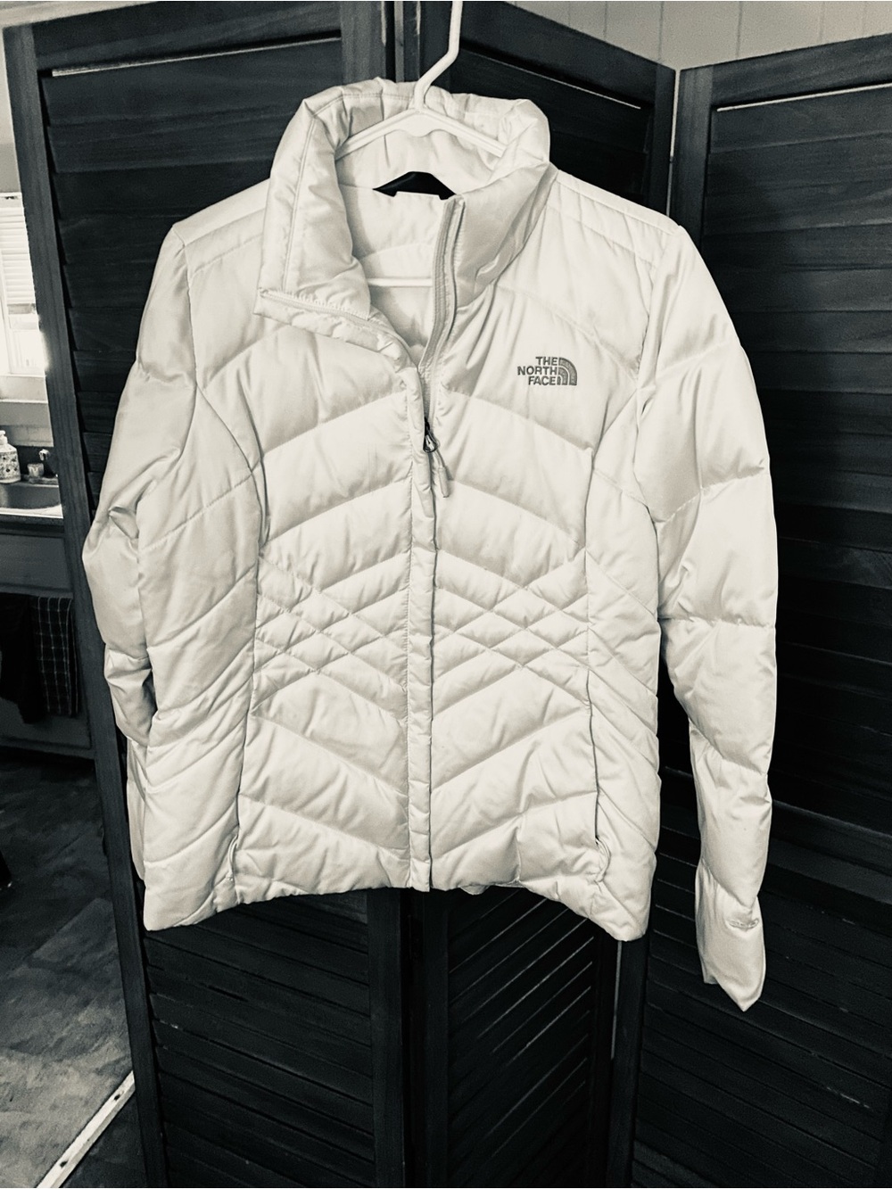 The North Face Women's White Quilted Puffer Jacket